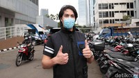 El Rumi kini tengah jomlo usai putus dari Marsha Aruan. Pool/Noel/detikFoto