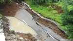 Hati-hati! Jalan Utama Wonosobo-Kebumen Ambles