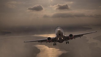 Boeing 737 Hilang Kontak, Diduga Jatuh ke Laut