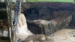 Ini Foto Jembatan KA di Brebes yang Putus Diterjang Banjir
