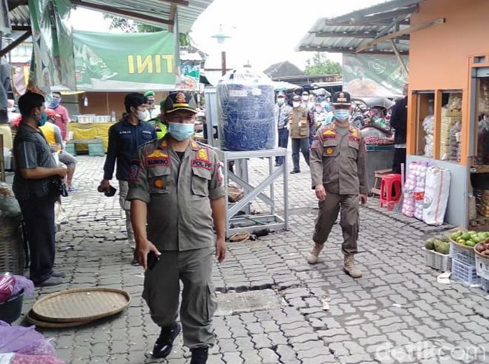Opearsi yustisi PKM di Klaten, Selasa (12/1/2021).