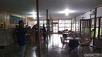 Potret Kafe Kekinian Cirebon yang Ada di Areal Pesawahan