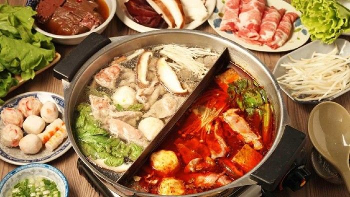 Pakai Cabe hingga Susu, Kolam Pemandian Hot Pot Ini Dihujani Kritik