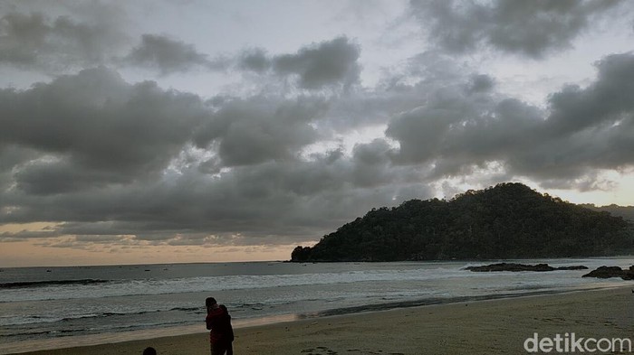 Pantai Rajegwesi Banyuwangi