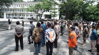 Asep mengutarakan, setidaknya untuk melakukan inspeksi ini pihaknya telah menyiapkan 150 orang dari gabungan TNI, Polri, Satpol PP, Dinas Pariwisata, Pindad, PHRI.  
