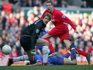 Liverpool Jumpa MU di Piala FA, Crouch Bisa Diamuk Ayah Mertua