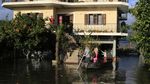 Ribuan Hektar Wilayah Albania Dikepung Banjir