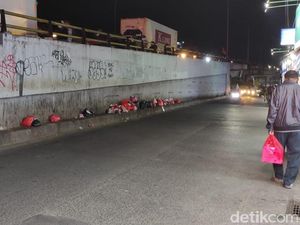 PKS Desak Pemkot Tangsel Gerak Cepat Atasi Sampah di Jalanan Ciputat