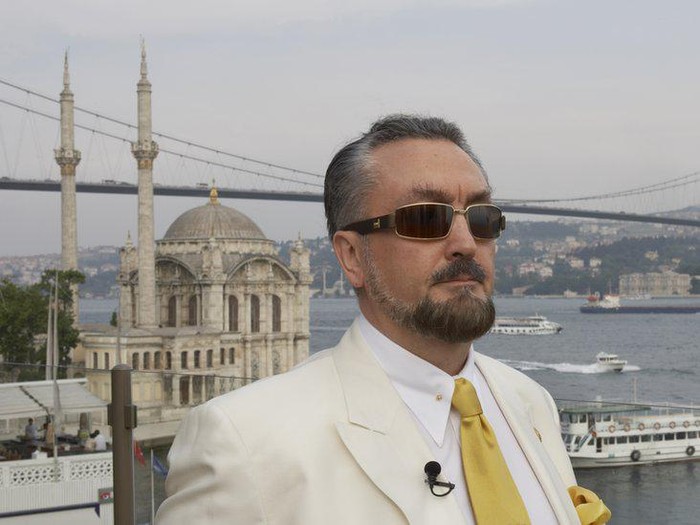 Siapa Adnan Oktar alias Harun Yahya, pendiri organisasi Islam yang dituduh punya budak seks dan kini divonis 1.075 tahun penjara