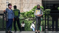Saat PSBB ketat ini sektor perkantoran atau tempat kerja dibatasi 75 persen work from home (WFH).