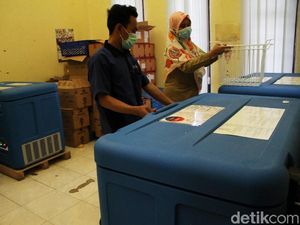 Vaksin COVID-19 Tiba di Depok