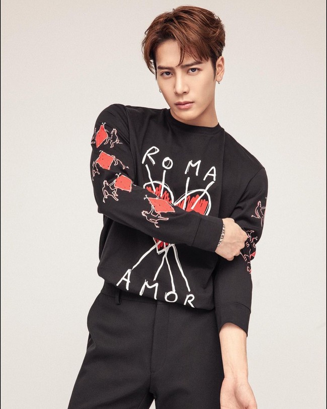 Jackson Wang mengawali kariernya sebagai idol KPop. Ia debut sebagai rapper utama grup GOT7 pada 2014. Foto: dok. Instagram @jacksonwang852g7