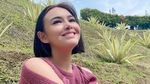 7 Senyuman Amanda Manopo yang Bikin Enggan Berpaling