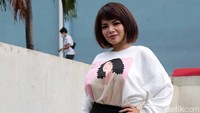 Kalau memang dapat yang serius mau nikahin aku yaudah akumah siap aja, katanya. Gimana, boys? (Foto: Noel/detikcom) 