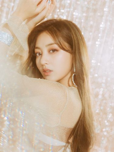 Idol KPop Trainee Terlama Jihyo