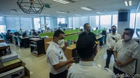 Sidak tersebut pun dilakukan oleh Wakil Gubernur DKI dan rombongan untuk memastikan perkantoran dan pusat perbelanjaan di Ibu Kota mematuhi aturan PPKM.