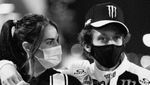 Hot! Intip Mesranya Pelukan Francesca Sofia ke Rossi di Pinggir Trek Abu Dhabi