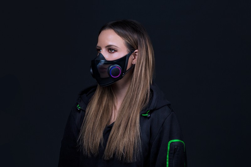 Masker pintar Razer