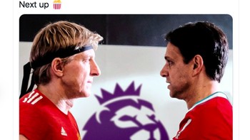 Kedua musuh bebuyutan ini kembali bersaing untuk memperebutkan puncak klasemen Liga Inggris. Foto: Twitter