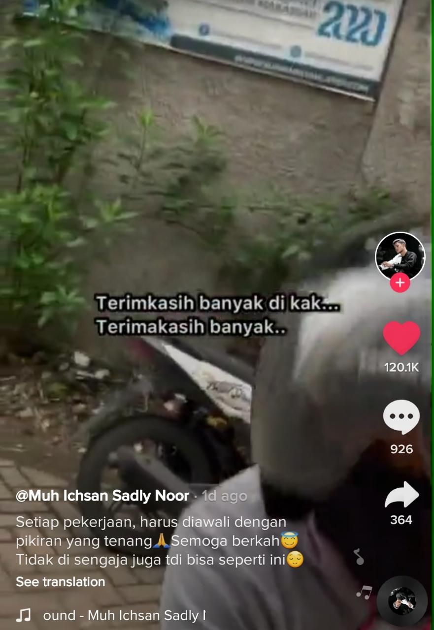Ojol Terharu Diberi Rp 200 Ribu karena Dedikasinya Antar Makanan