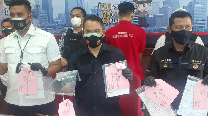 Pemalsu Surat Rapid Swab Antigen Palsu Cuma Pakai Handphone Dan Ktp Pemesan