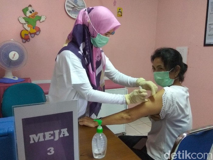 Simulasi vaksinasi COVID-19 di Kota Cimahi