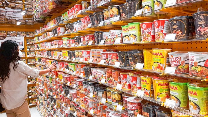 Surga Mie Instan di KKV Central Park, Jakarta Barat