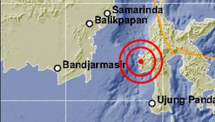 Foto dampak gempa di majene Sulbar