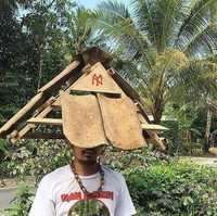 Kalau topinya kayak gini kira-kira seberat apa ya.. Ada yang mau coba? Foto: Instagram/@galihjohar