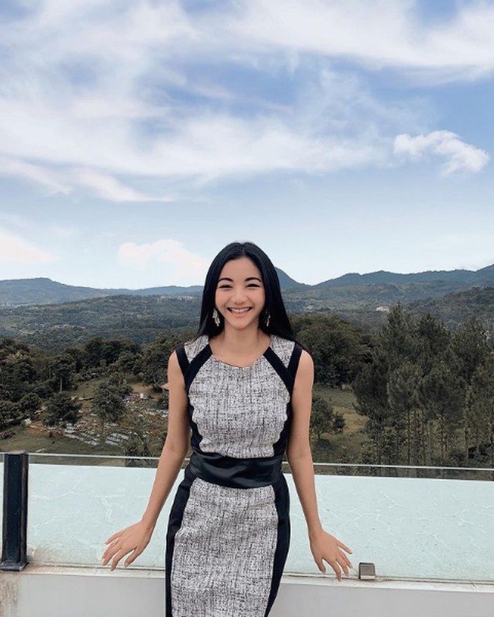 Glenca Chysara Glenca Chysara.