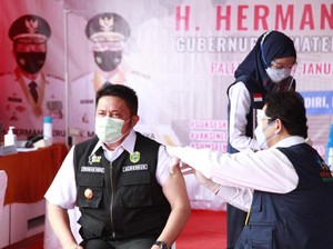 Jadi yang Pertama Divaksinasi, Gubernur Sumsel: Tak Ada Efek Terasa