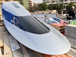 Cetak Rekor, Kereta Maglev China Tembus 800 Km/Jam dalam 5,3 Detik!