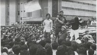 Dari peristiwa ini, terlahir seorang sosok aktivis mahasiswa yang menjadi simbol Malari hingga saat ini, Hariman Siregar. Ketua Dewan Mahasiswa Universitas Indonesia (DM UI) sekaligus pimpinan aksi massa pada hari itu bersama rekan-rekan mahasiswa lainnya dituding menjadi otak pelaku kerusuhan tersebut. Hariman Siregar menolak jika disebut sebagai penyebab dalam kerusuhan tersebut. Menurutnya, insiden kerusuhan itu sudah di luar kendali mahasiswa. Istimewa  