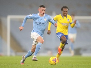 Phil Foden, Bintang City yang Pintar di Depan Gawang