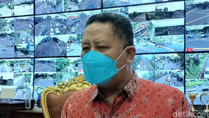 Plt Wali Kota Surabaya Wishnu Sakti Buana.