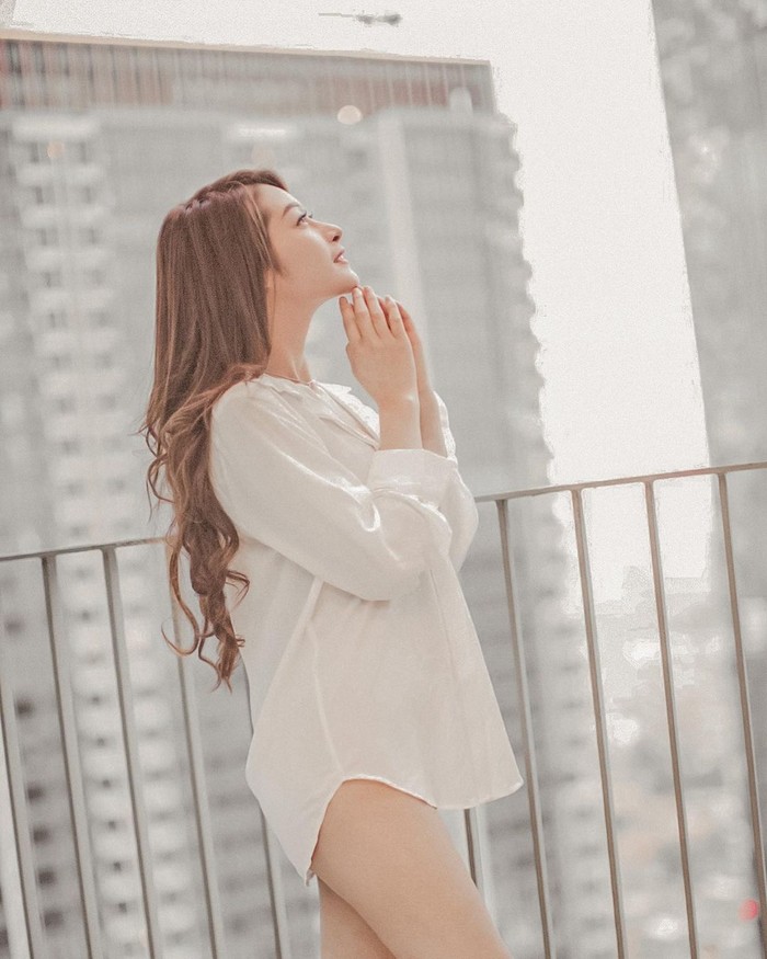 Riona Celine, Gadis Cianjur gak Boneka Riona Celine, Gadis Cianjur gak Boneka