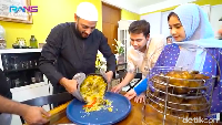 Yusuf Mansur mengabarkan Syekh Ali Jaber meninggal pukul 8.30 WIB  di RS Yarsi Cempaka Putih, Jakarta Pusat. Syekh Ali Jaber masak nasi mandi untuk sahur bersama Raffi Ahmad.  YouTube Rans Entertainment