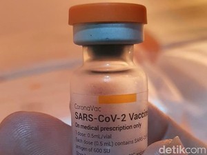 Alasan BPOM Belum Izinkan Pemberian Vaksin Sinovac ke Lansia