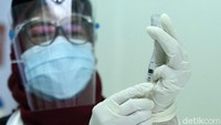 Sebanyak 1.160 dosis vaksin Sinovac diterima Pemerintah Kota Bogor pada tahap pertama.