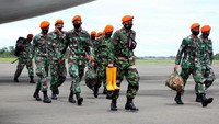 Risma menambahkan untuk pertolongan pertama, Taruna Siaga Bencana (TAGANA) setempat telah melakukan evakuasi bersama BPBD dan TNI-Polri. Bantuan logistik seperti matras, tenda, perlengkapan anak, perlengkapan lansia, makanan siap saji, dan lainnya dikirimkan bertahap mulai pagi tadi. Foto: dok. Lanud Hasanuddin