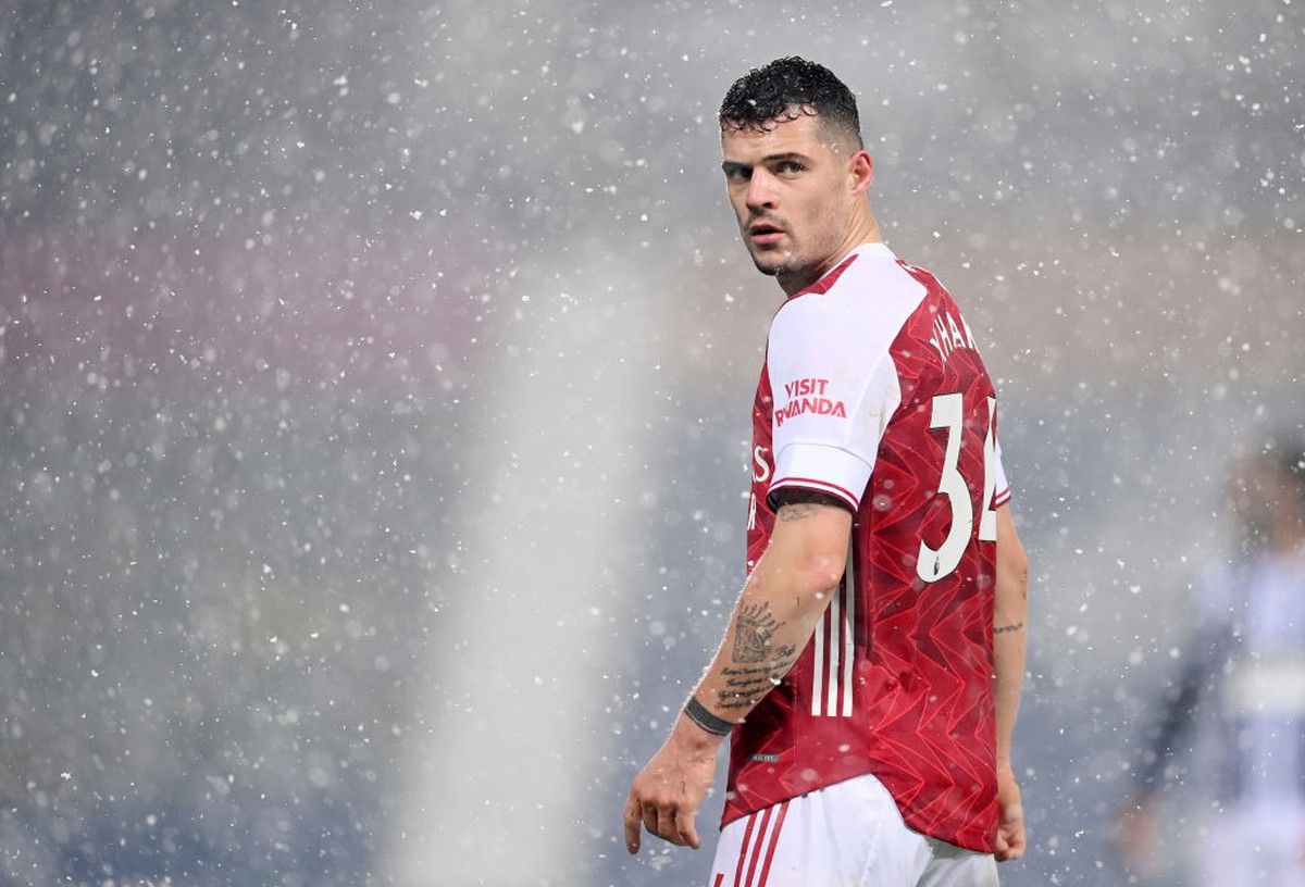 Untung Ada Granit Xhaka (Getty Images/Michael Regan)