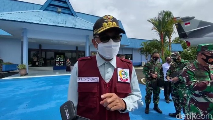 Gubernur Sulsel Nurdin Abdullah saat akan meninjau wilayah terdampak gempa di Sulbar dari udara (dok. Istimewa).