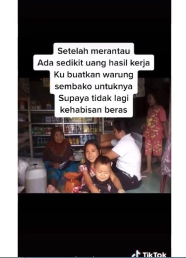 Pernah Jualan Es Lilin, Pria Ini Berhasil Berangkatkan Orangtua Pergi Haji
