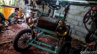 Herman memulai projek ini sejak 6 bulan terakhir untuk mengisi waktu luang saat pandemi COVID-19.