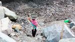 Merapi Siaga, Penambang Pasir di Klaten Tetap Bekerja