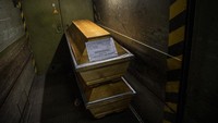 Manajer krematorium Meissen, Joerg Schaldach (57) mengatakan siapa pun yang masih menyangkal tingkat keparahan pandemi harus datang dan melihat mayat-mayat yang menumpuk di krematorium itu. Getty Images/Maja Hitij.