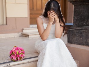 Viral Pengantin Pria Ketahuan Main Handphone Saat Menikah, Netizen Marah
