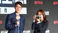 Sehun dan Sejeong kini sudah main di variety show Netflix Busted sepanjang 3 season. (Foto: dok. Netflix/Istimewa) 