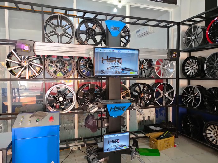Velg mobil HRS Wheels