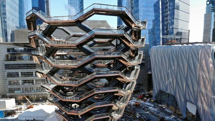 Landmark New York.